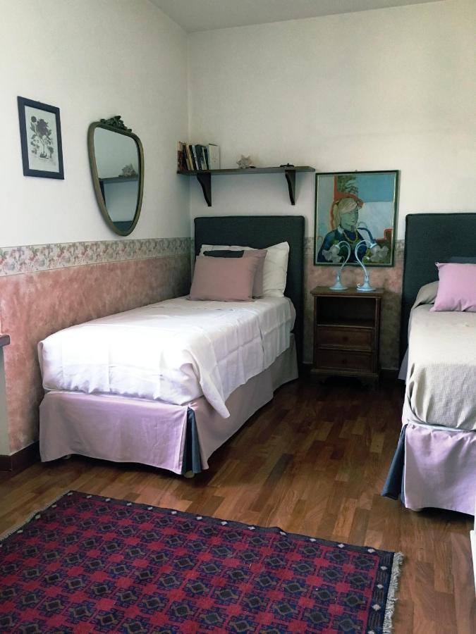 Una Casa Di Campagna Dossobuono Luaran gambar